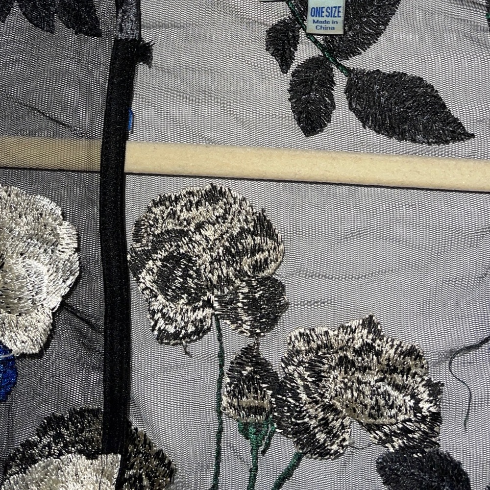Sheer Kimono Style - Picture 3 of 3